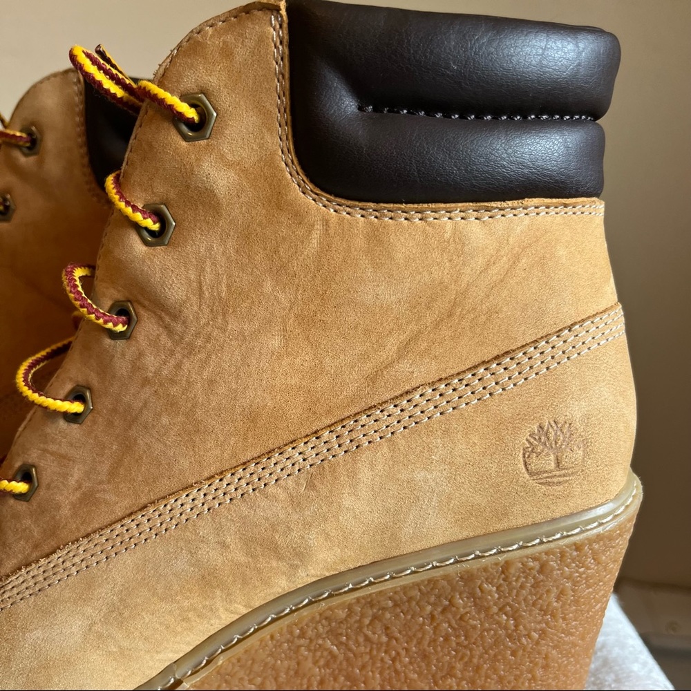 Timberland Women’s Amston Premium leather wedges style boots - Picture 5 of 10
